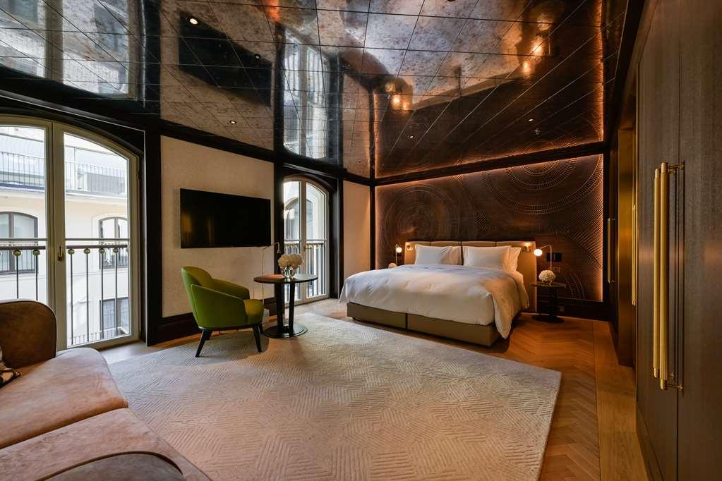 ホテル Almanac Palais ウィーン 部屋 写真 A suite at the hotel