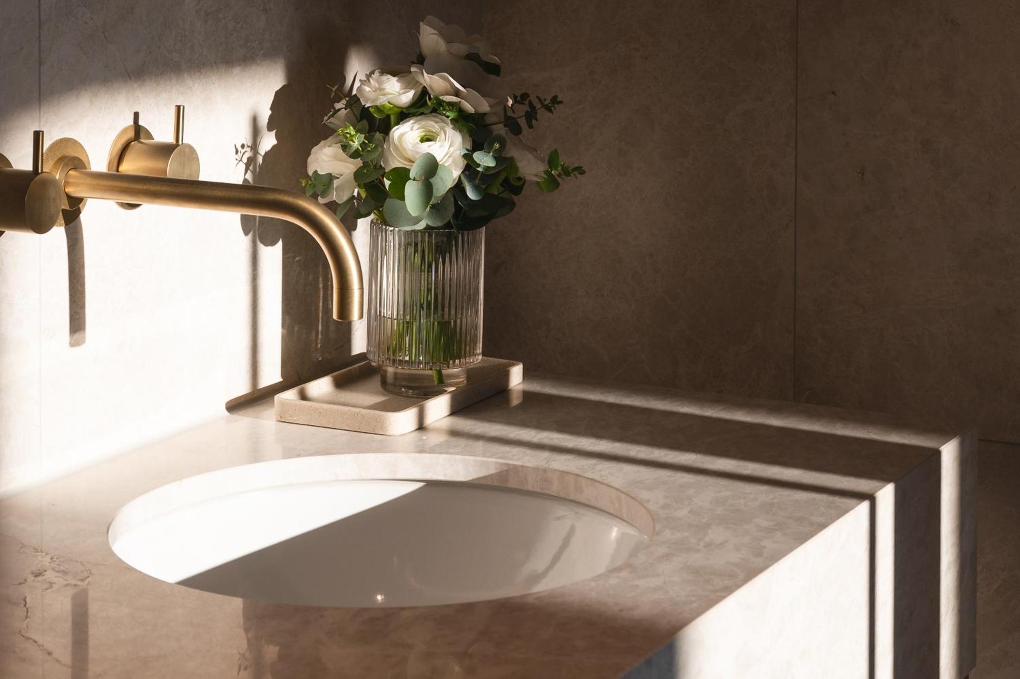 ホテル Almanac Palais ウィーン エクステリア 写真 A 3D rendering of a bathroom